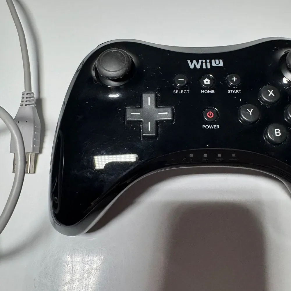 Nintendo Wii U Pro Black Wireless Controller And Charger Official OEM WUP-005